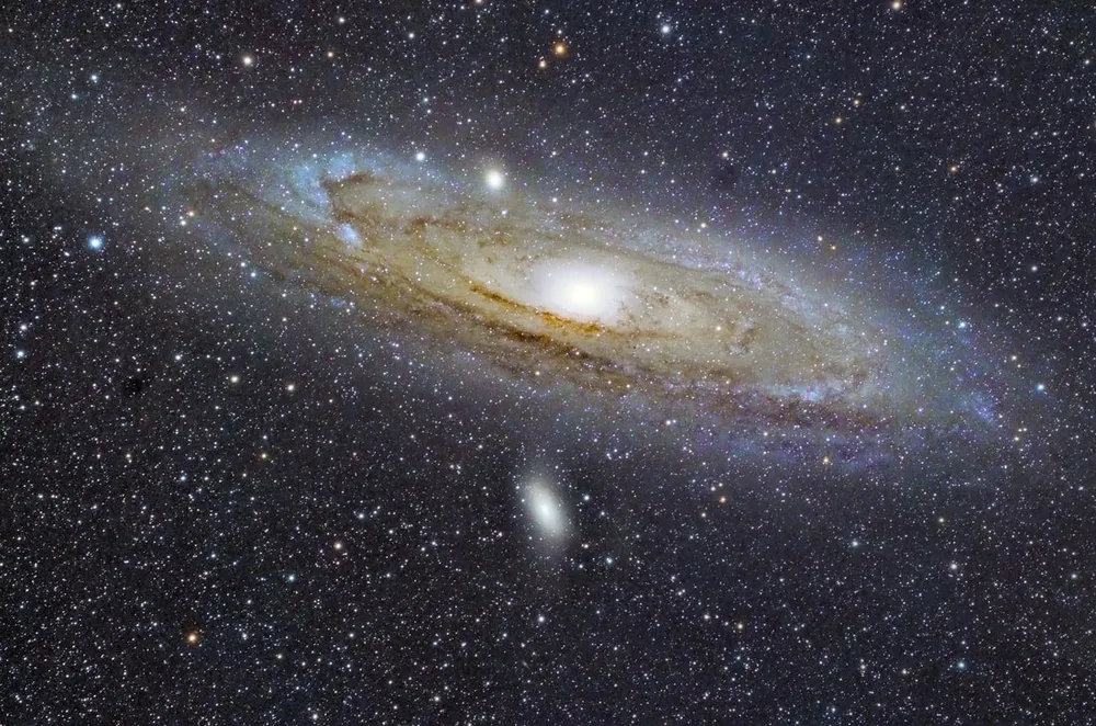M31 - Andromeda Galaxy (DSLR)