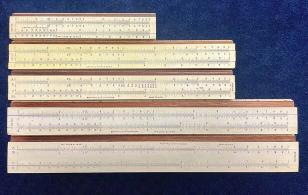 A size comparison of rules in the Model 4041 series, without cursors